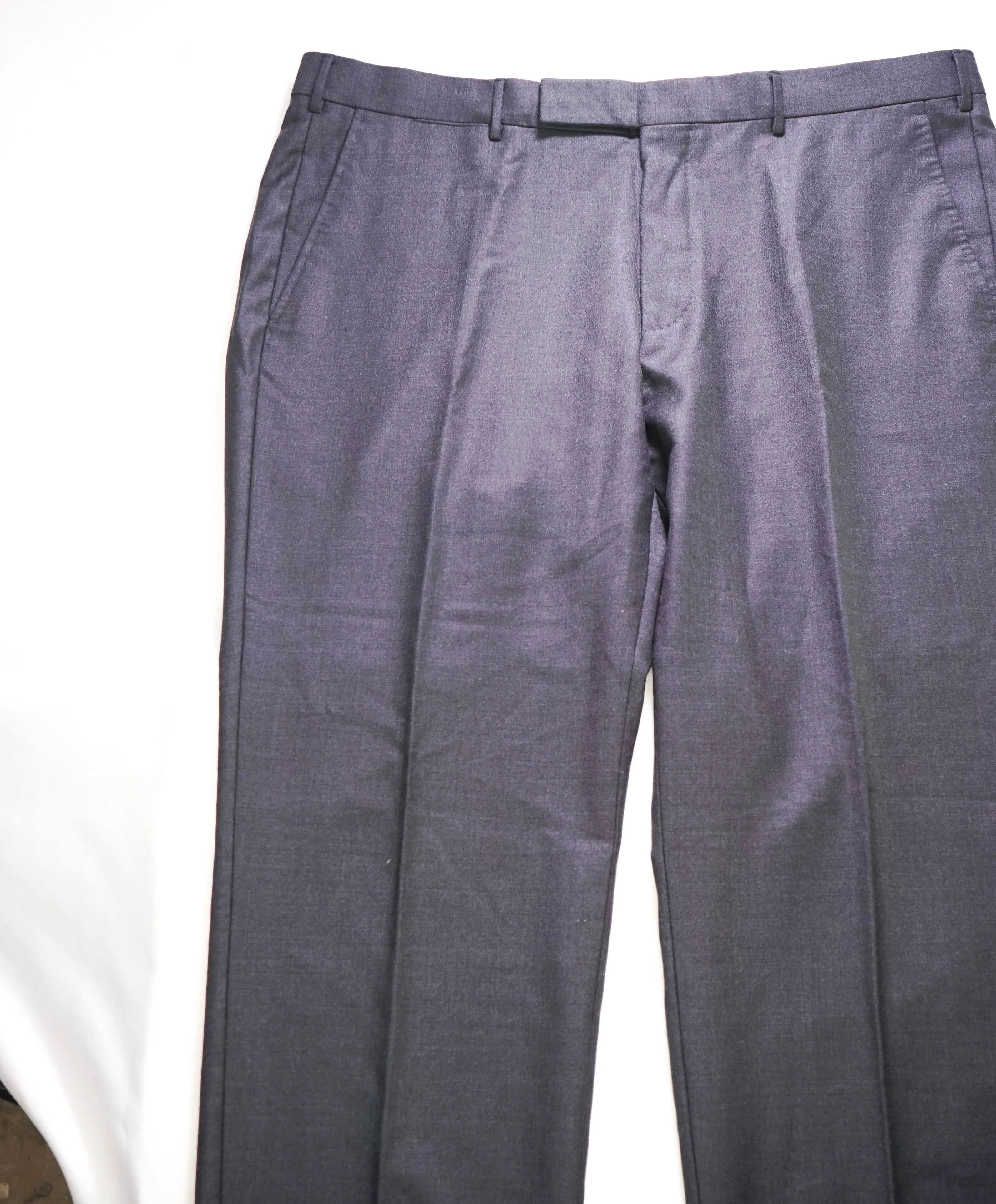 $795 ERMENEGILDO ZEGNA -"TROFEO" Gray Solid Wool Pants - 40W