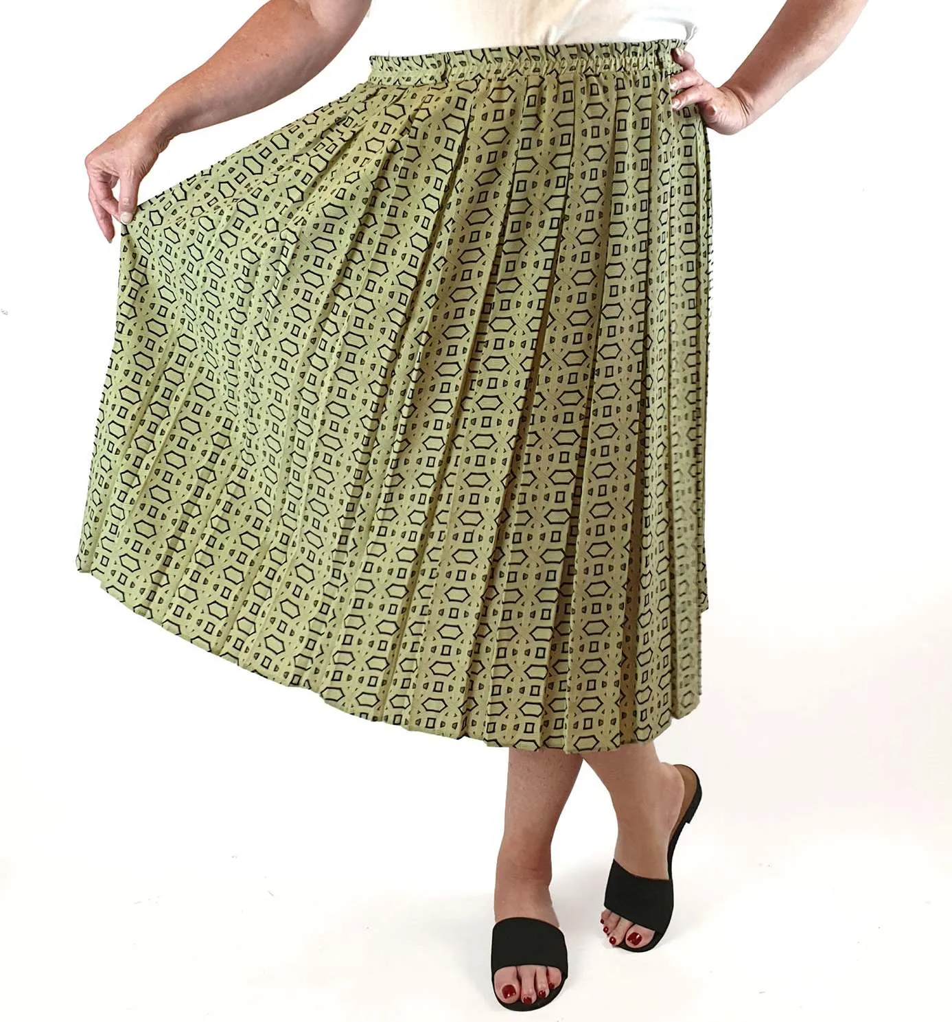 Bonmarche green print pleated skirt size 16