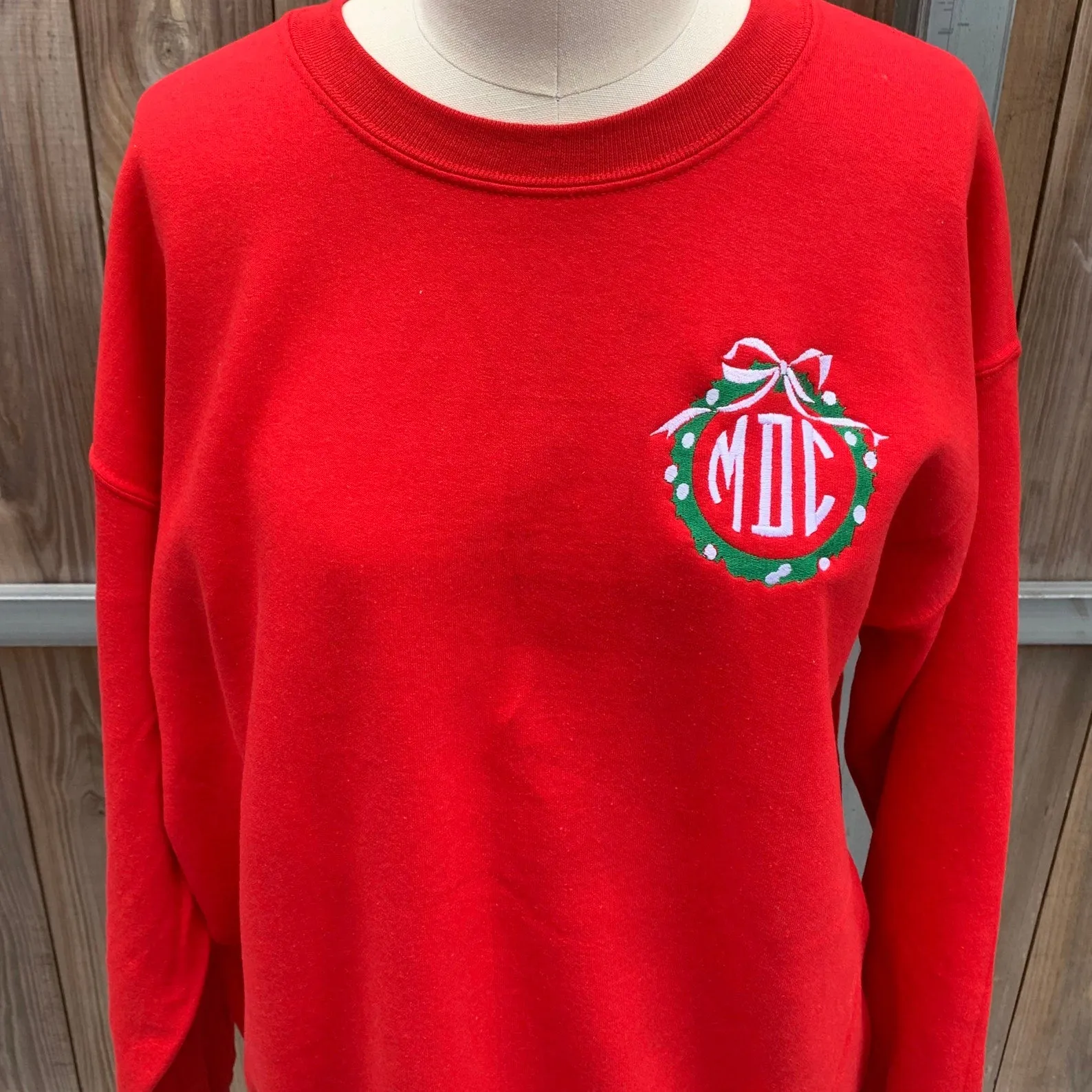 Christmas Wreath Embroidered Sweatshirt