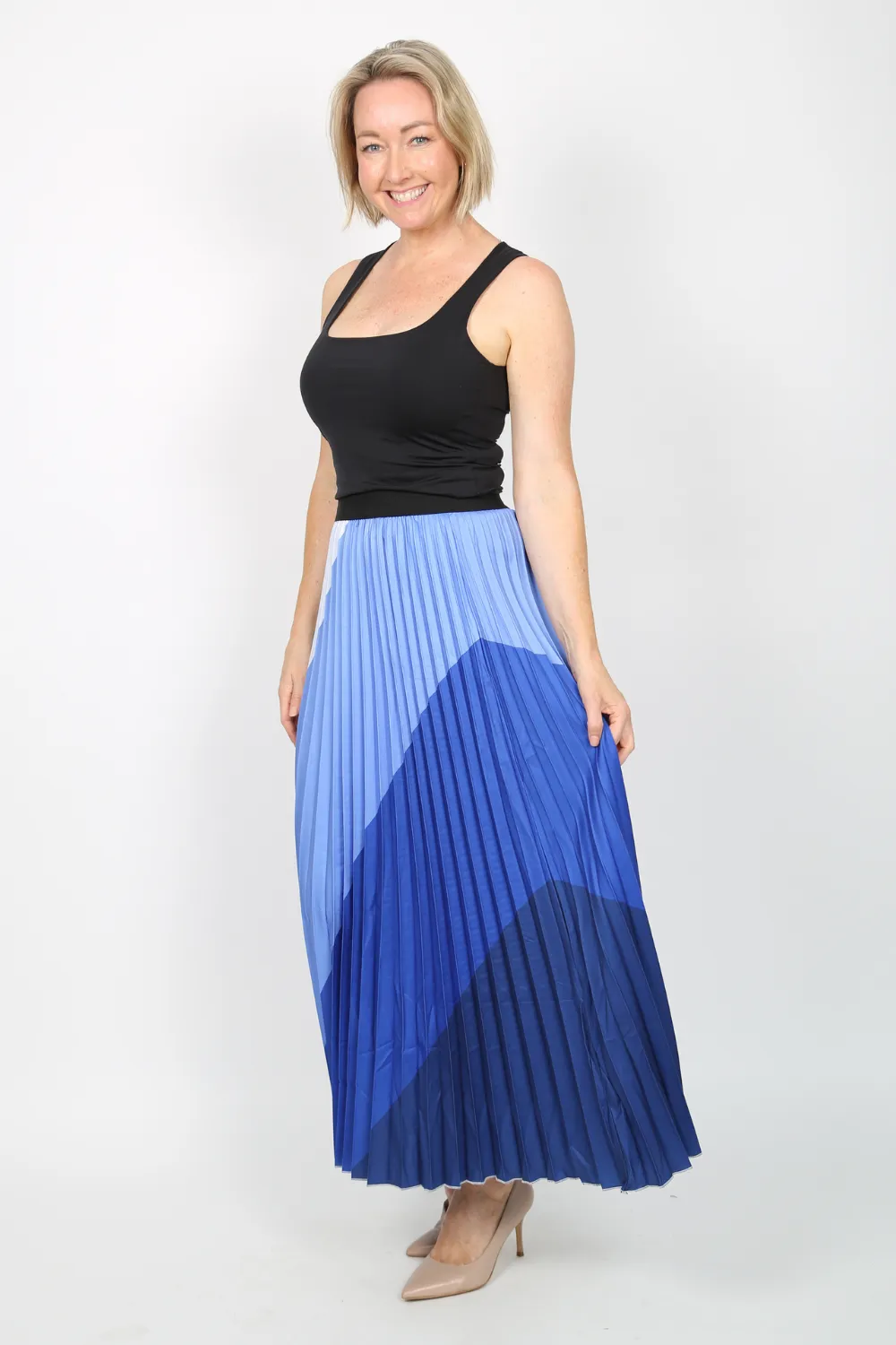 Contrast Pleated Skirt