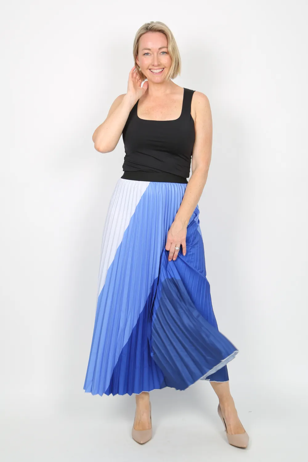 Contrast Pleated Skirt