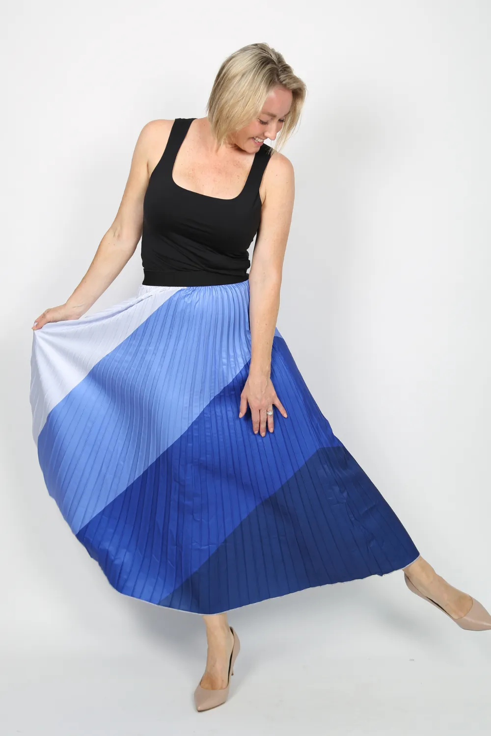 Contrast Pleated Skirt