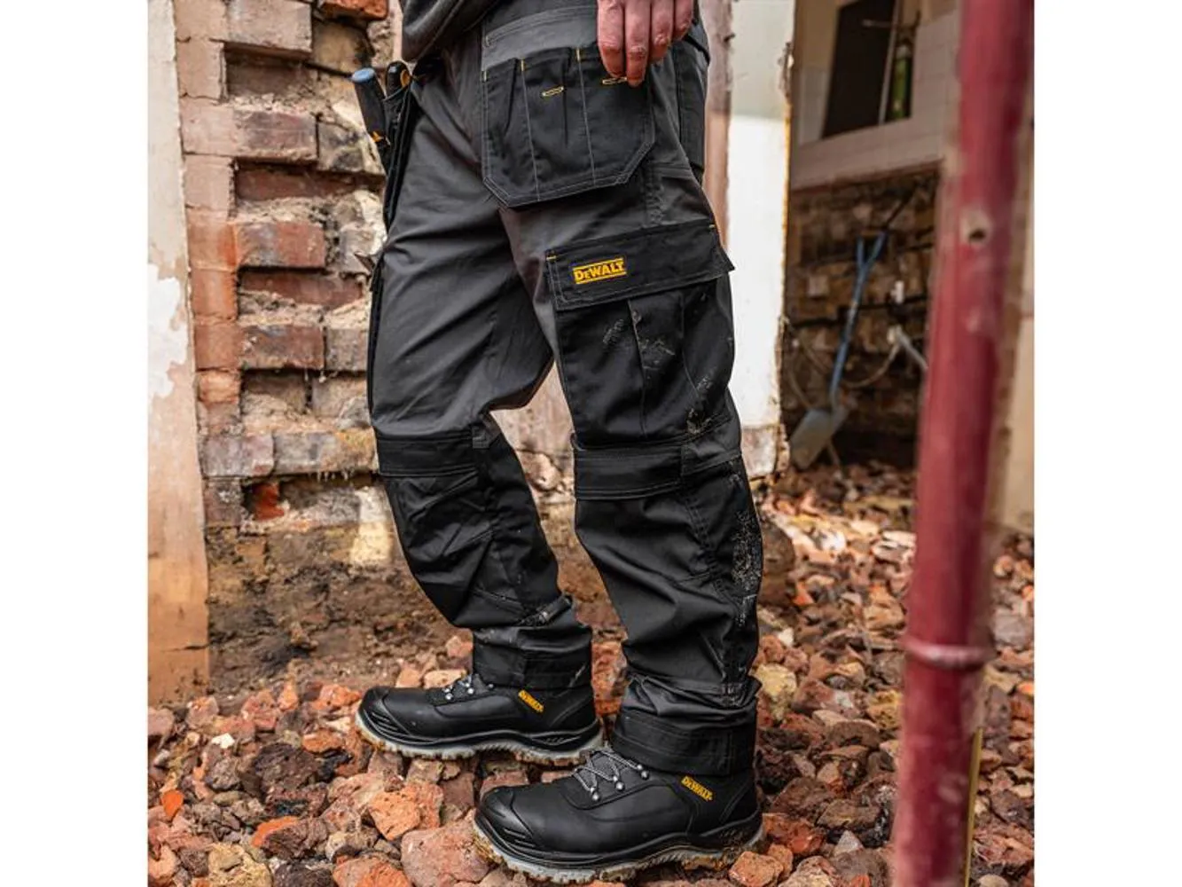 Dewalt Power Tools Albany Slim Fit Trousers 40In Waist 29In Leg