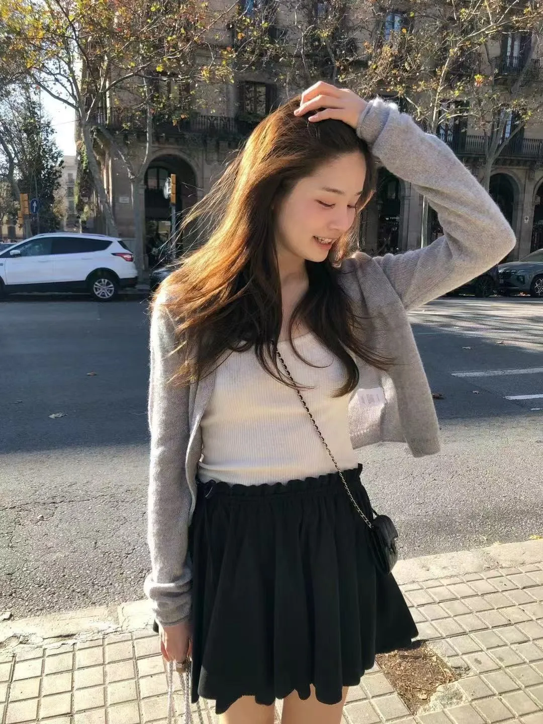 Elastic lace skirt