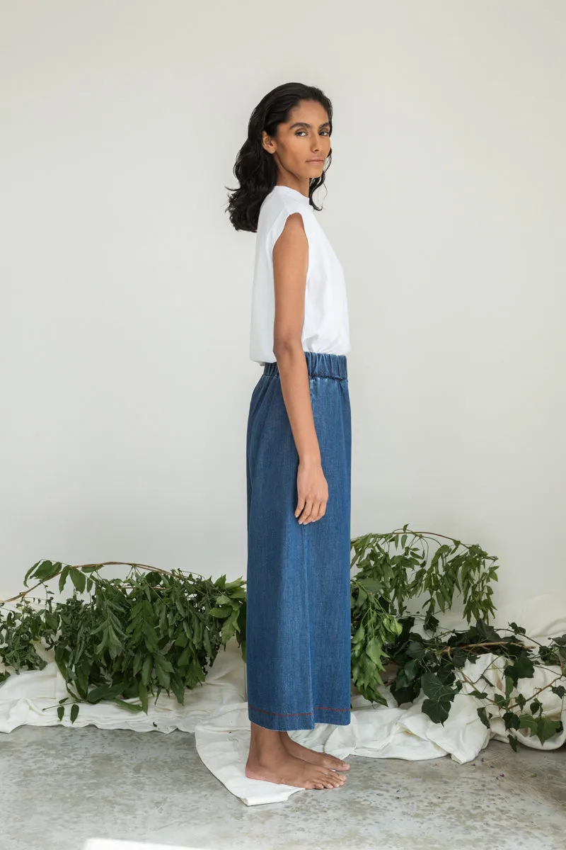 Evora-Leigh Organic Cotton Denim Trouser in Mid Blue