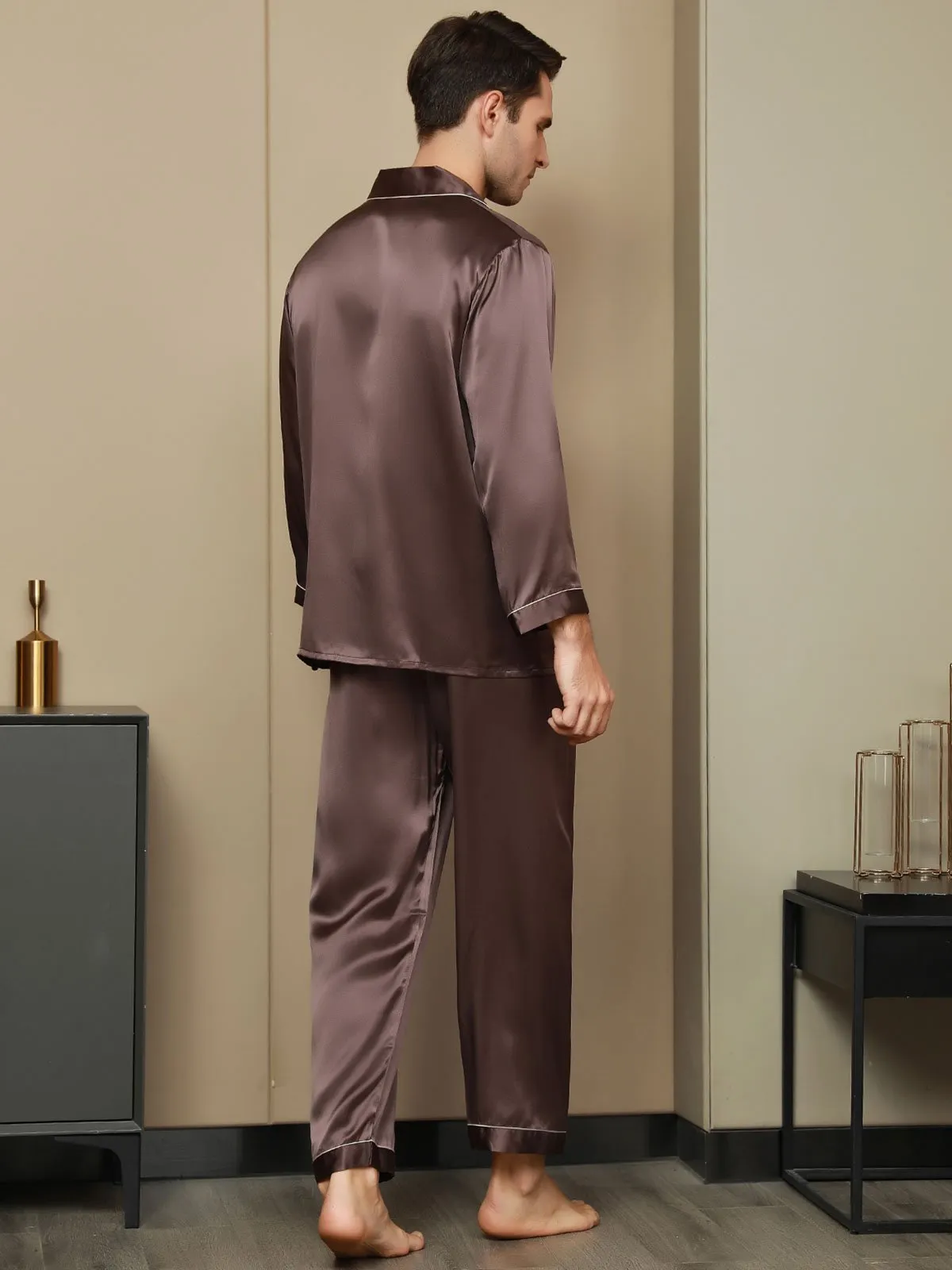 Heren Zijde Pyjama Set Met Revers En Volledige Lengte