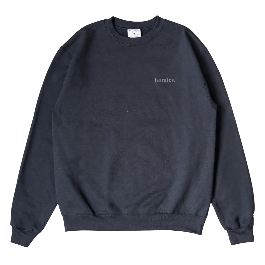 HOMIES SERIF CREWNECK
