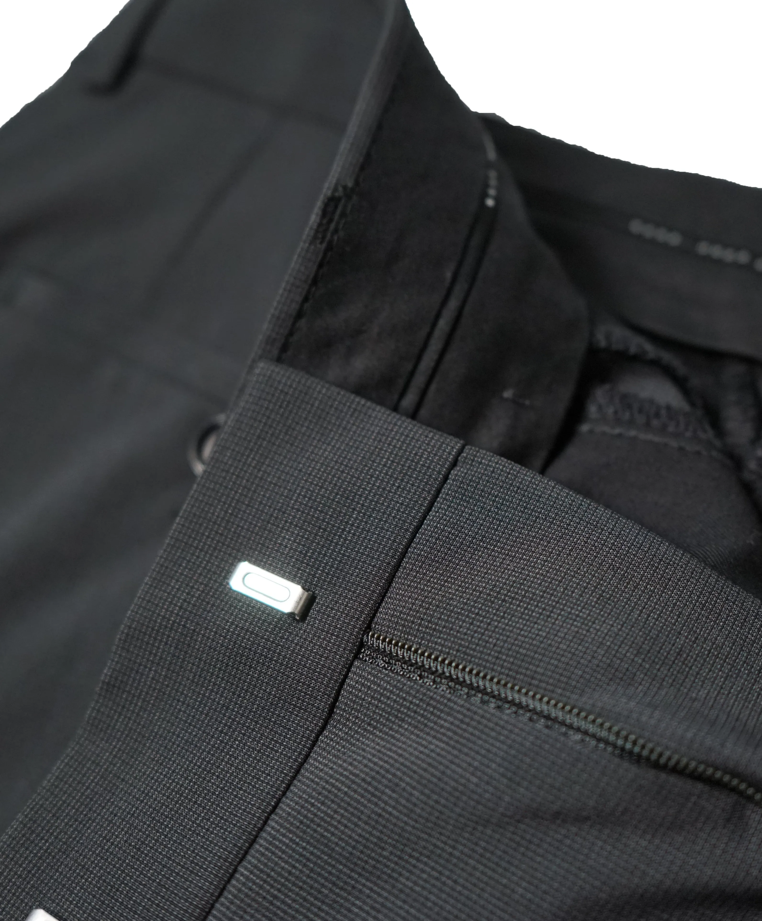 HUGO BOSS - Gray Micro Check Flat Front Dress Pants - 37W
