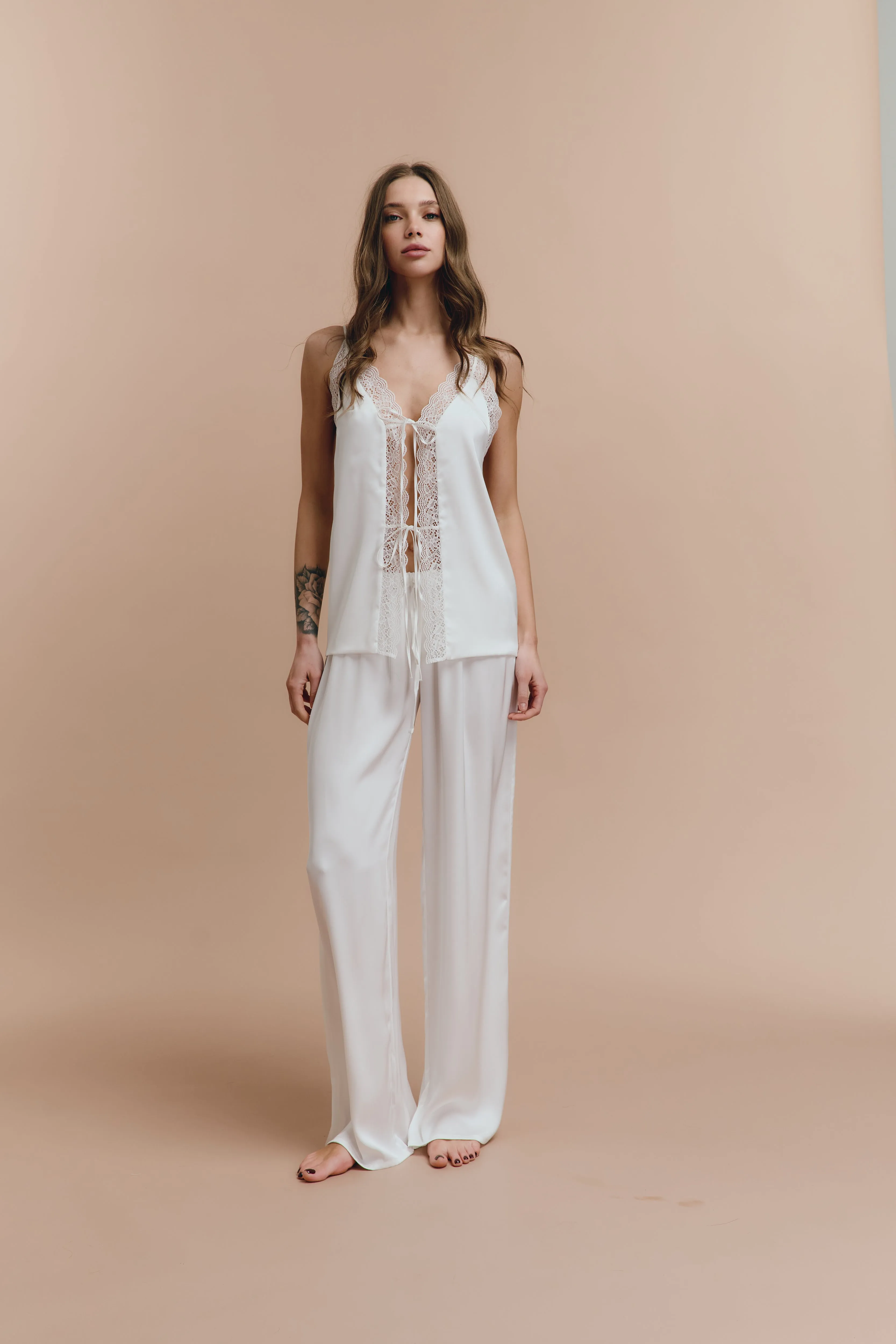 Lucy - White pjs with pants