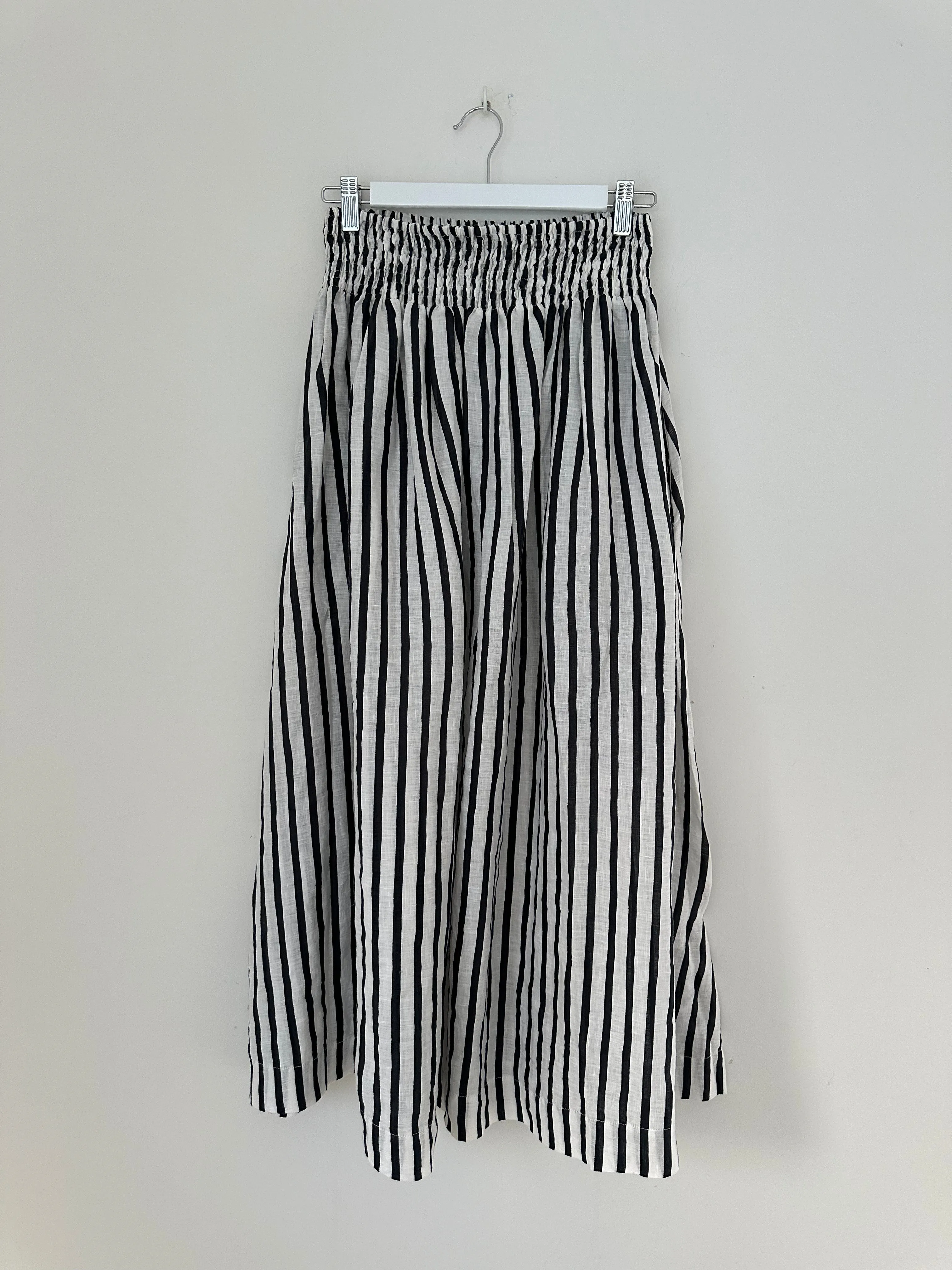 lulu skirt - charcoal stripe linen