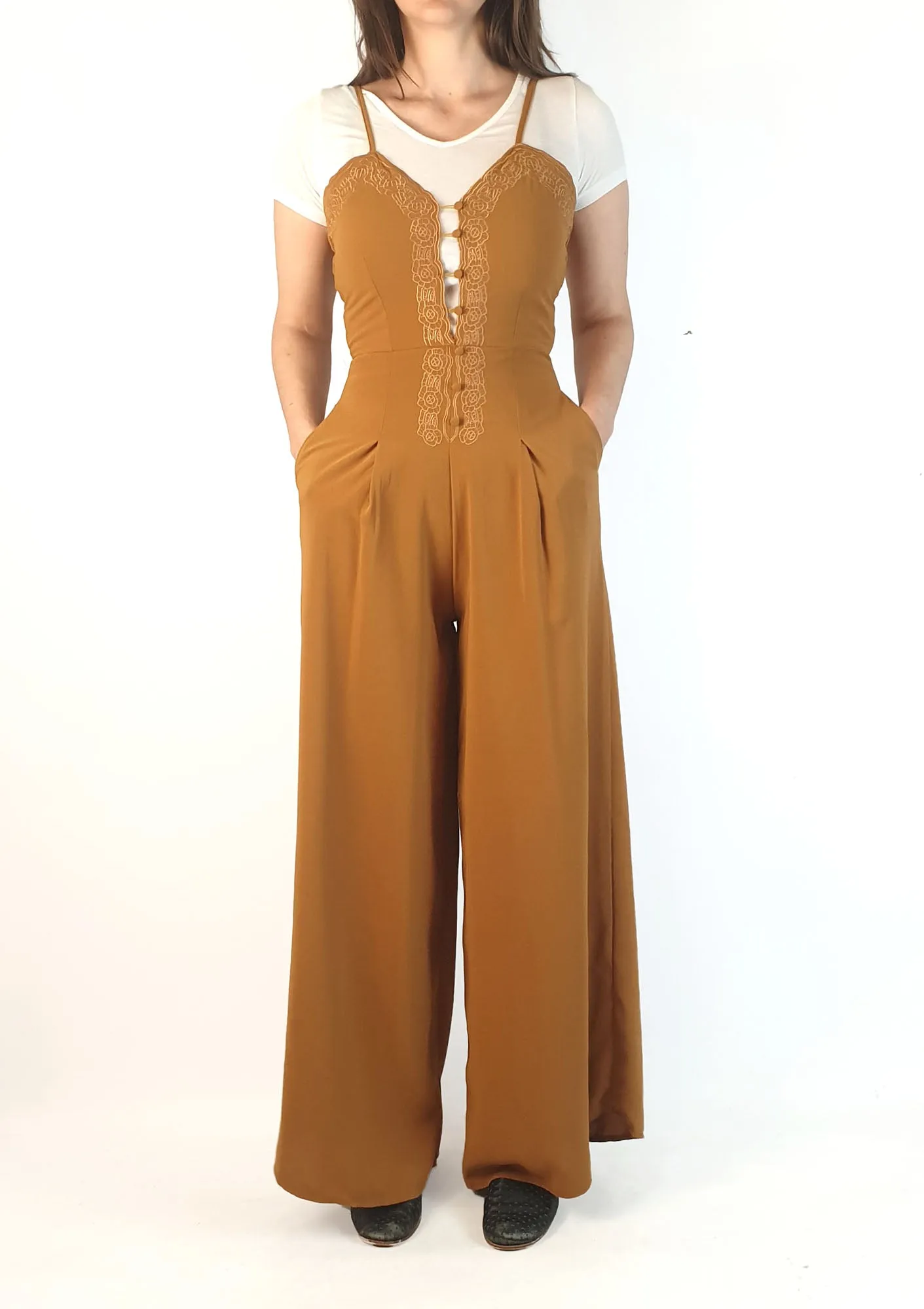 Mona Young mustard spagetti strap wide leg jumpsuit size 6, fits 6-8