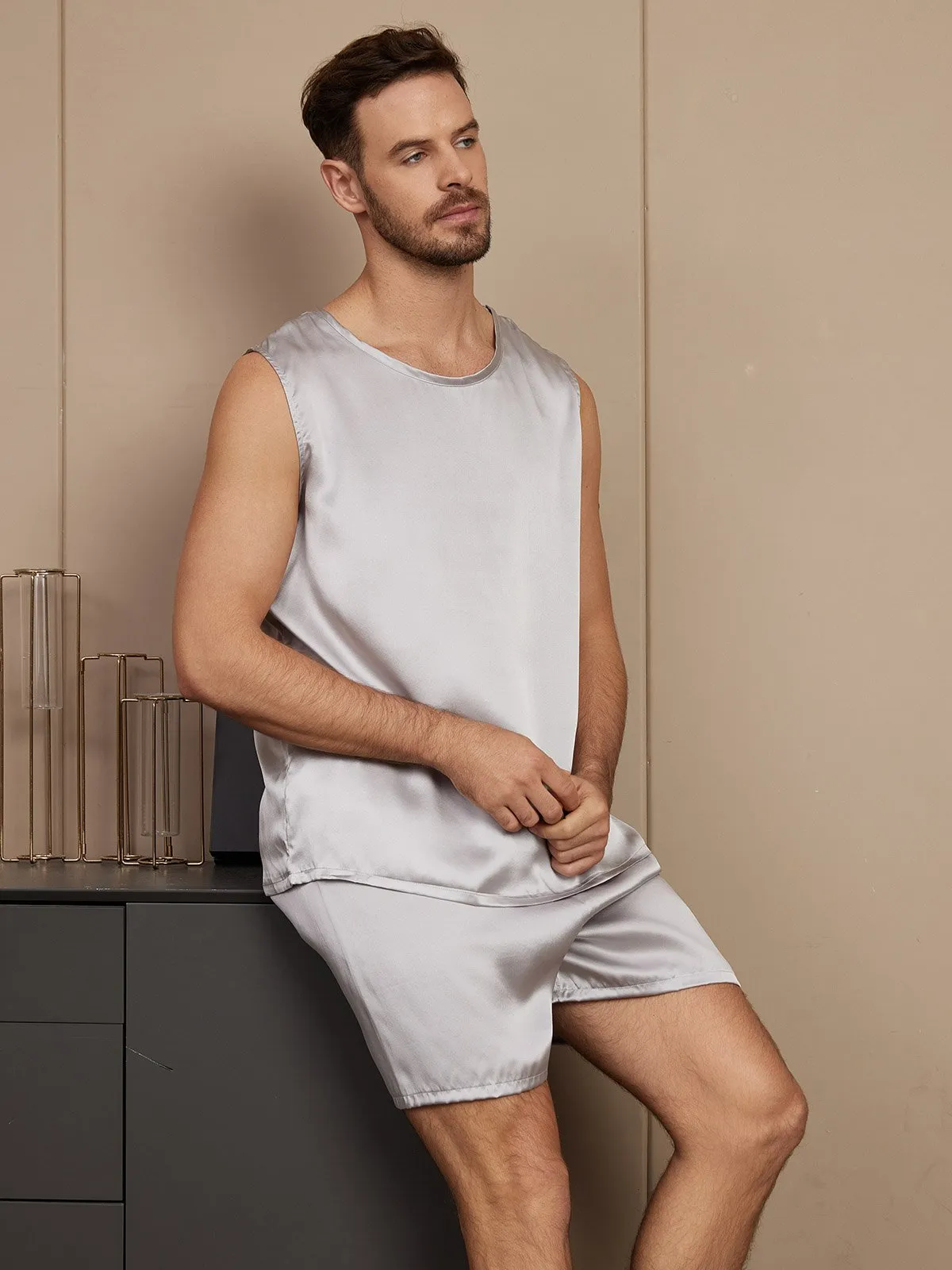 Mouwloze heren pyjamaset van puur zijde