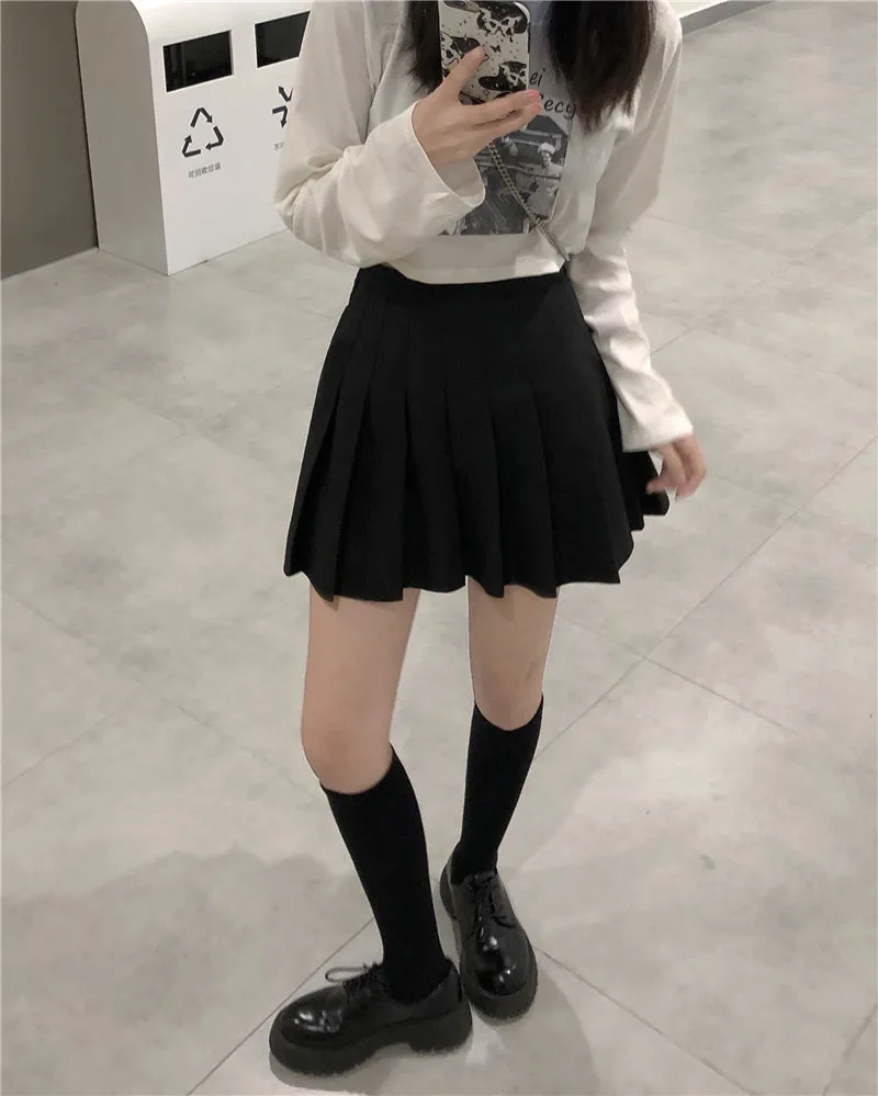 pleated commuter gray skirt