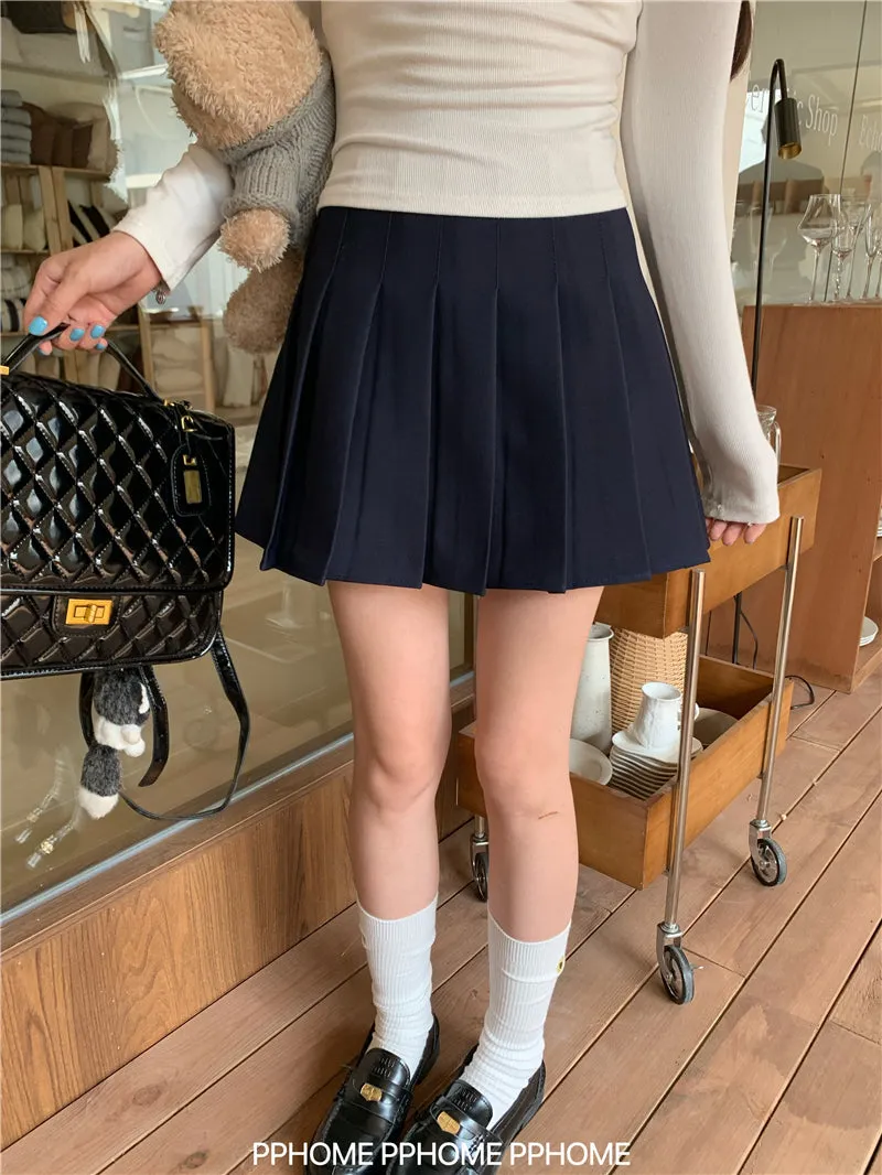 pleated commuter gray skirt