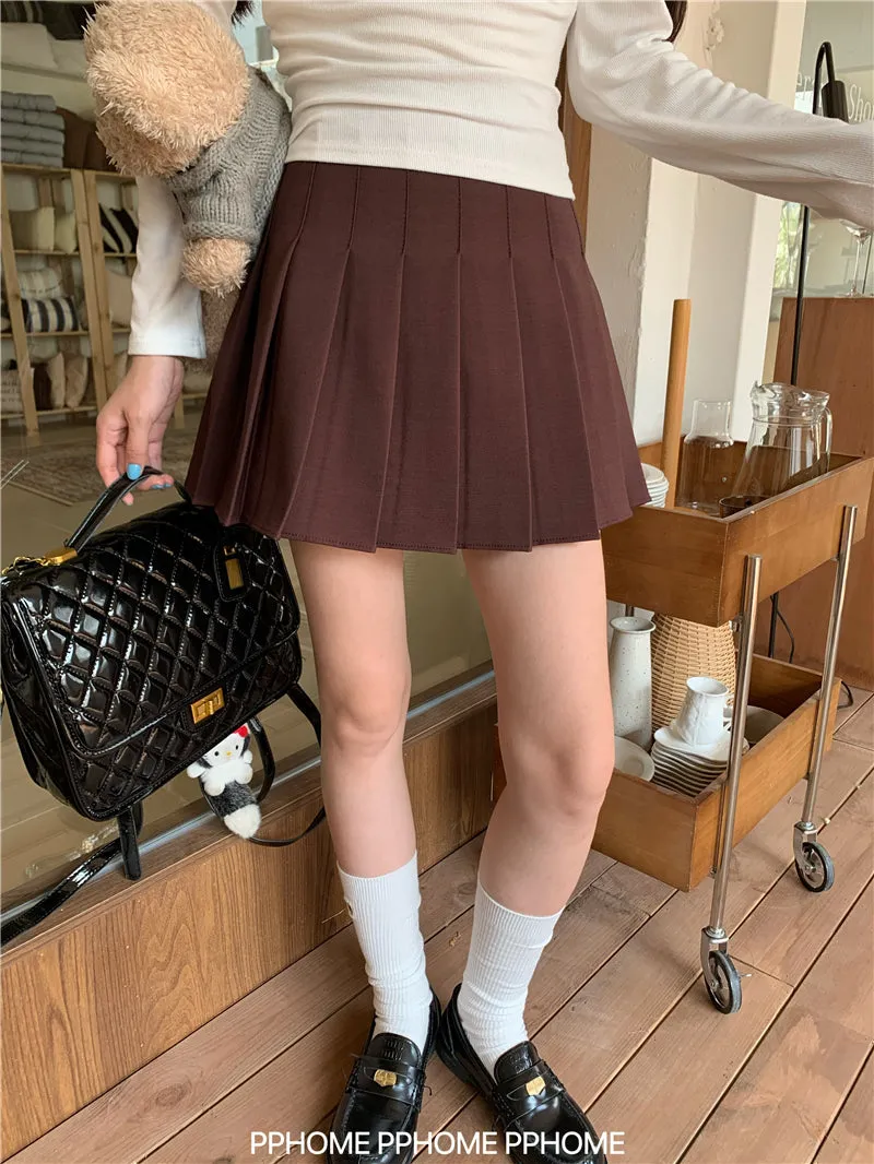 pleated commuter gray skirt