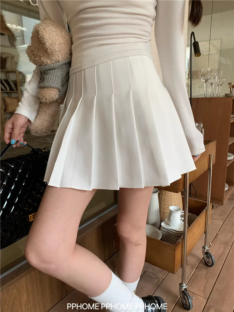 pleated commuter gray skirt