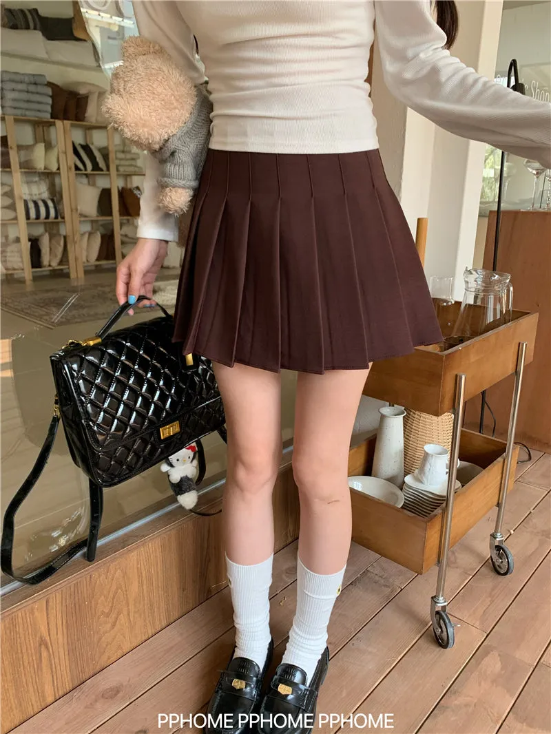 pleated commuter gray skirt