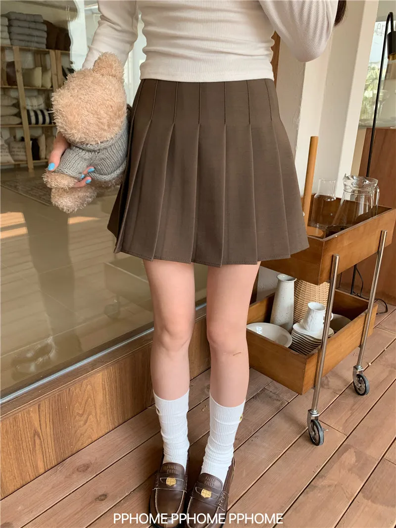 pleated commuter gray skirt