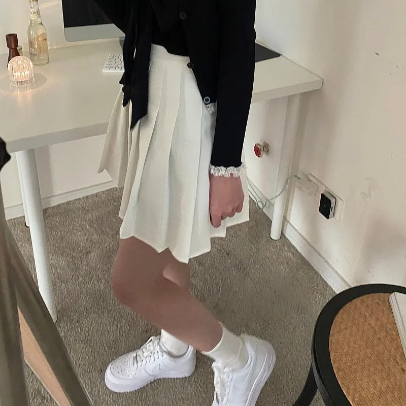 pleated commuter gray skirt