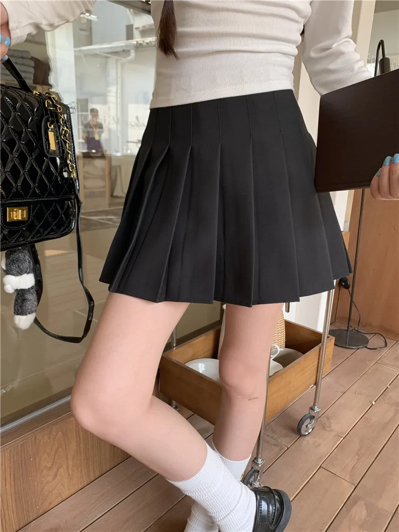 pleated commuter gray skirt
