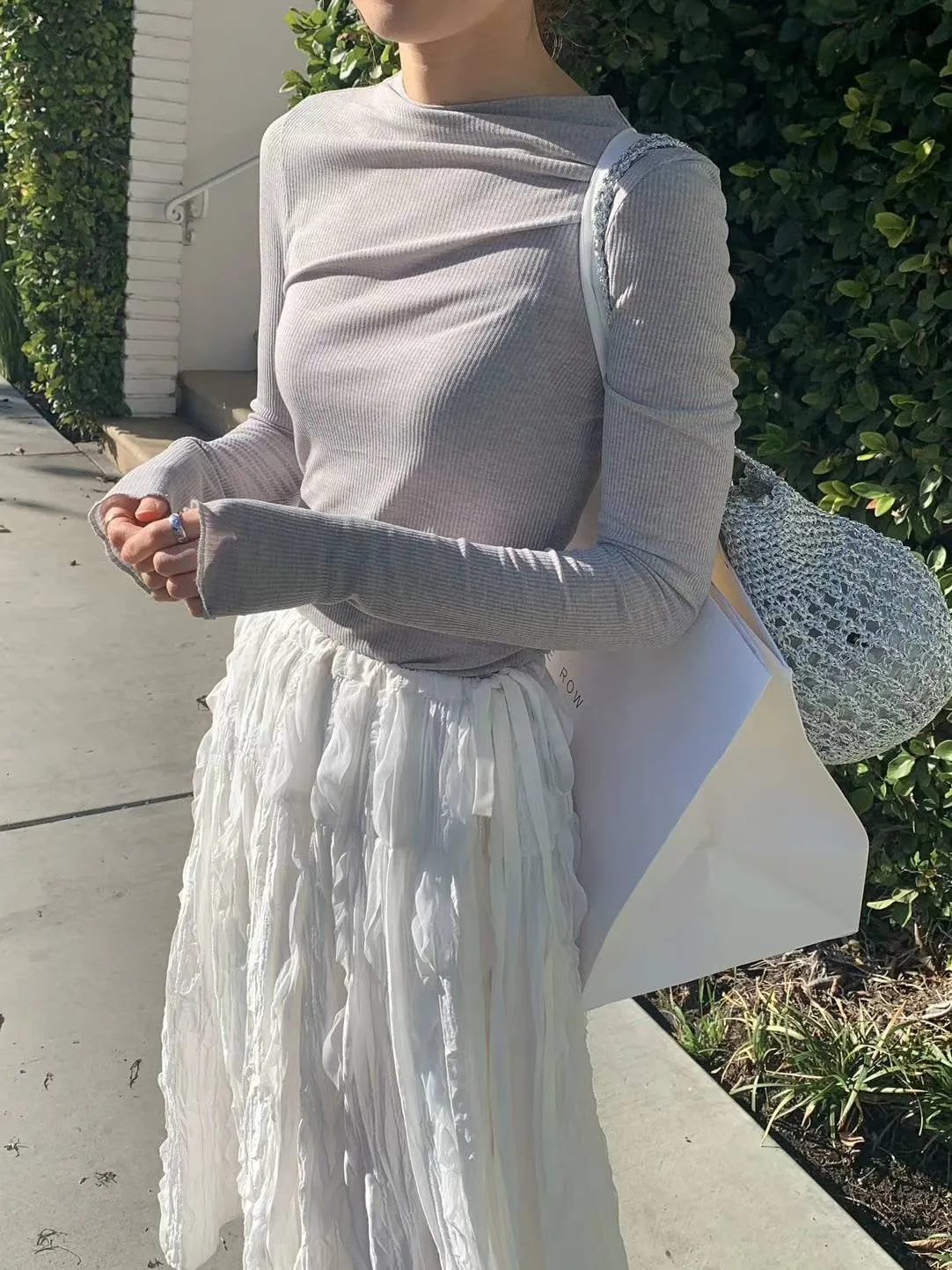 Pleated lace skirt