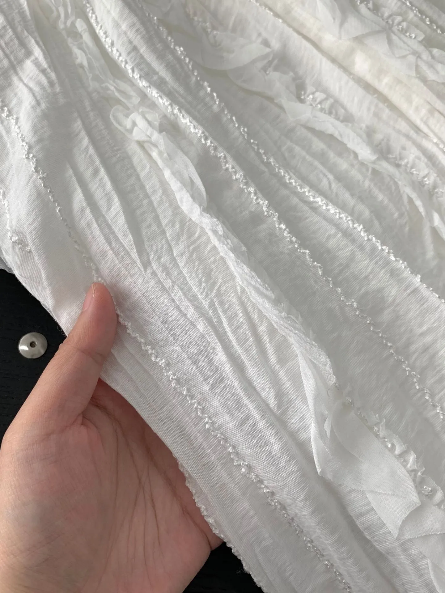 Pleated lace skirt