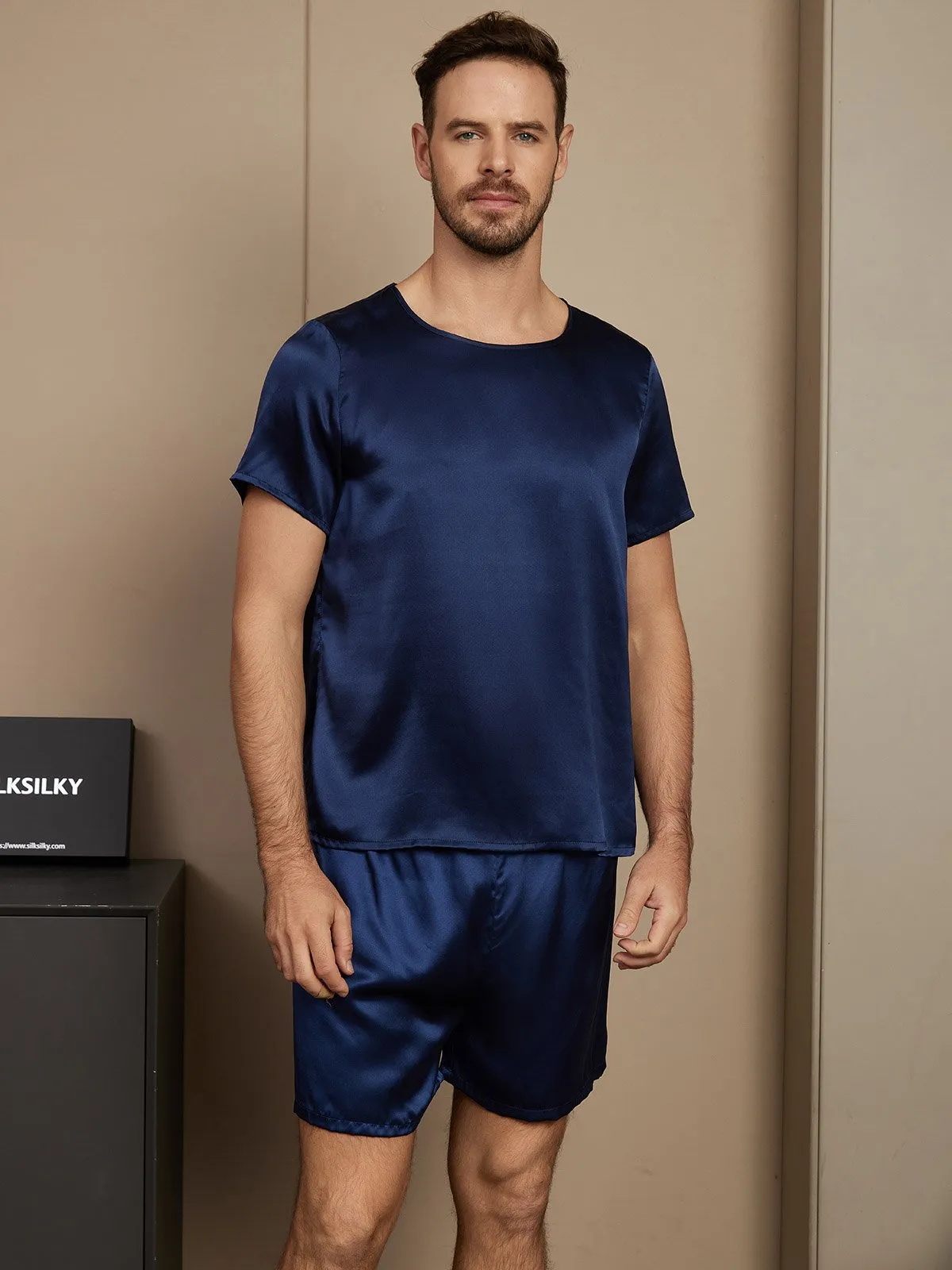 Set van casual herenpyjama's van puur zijde met korte mouwen