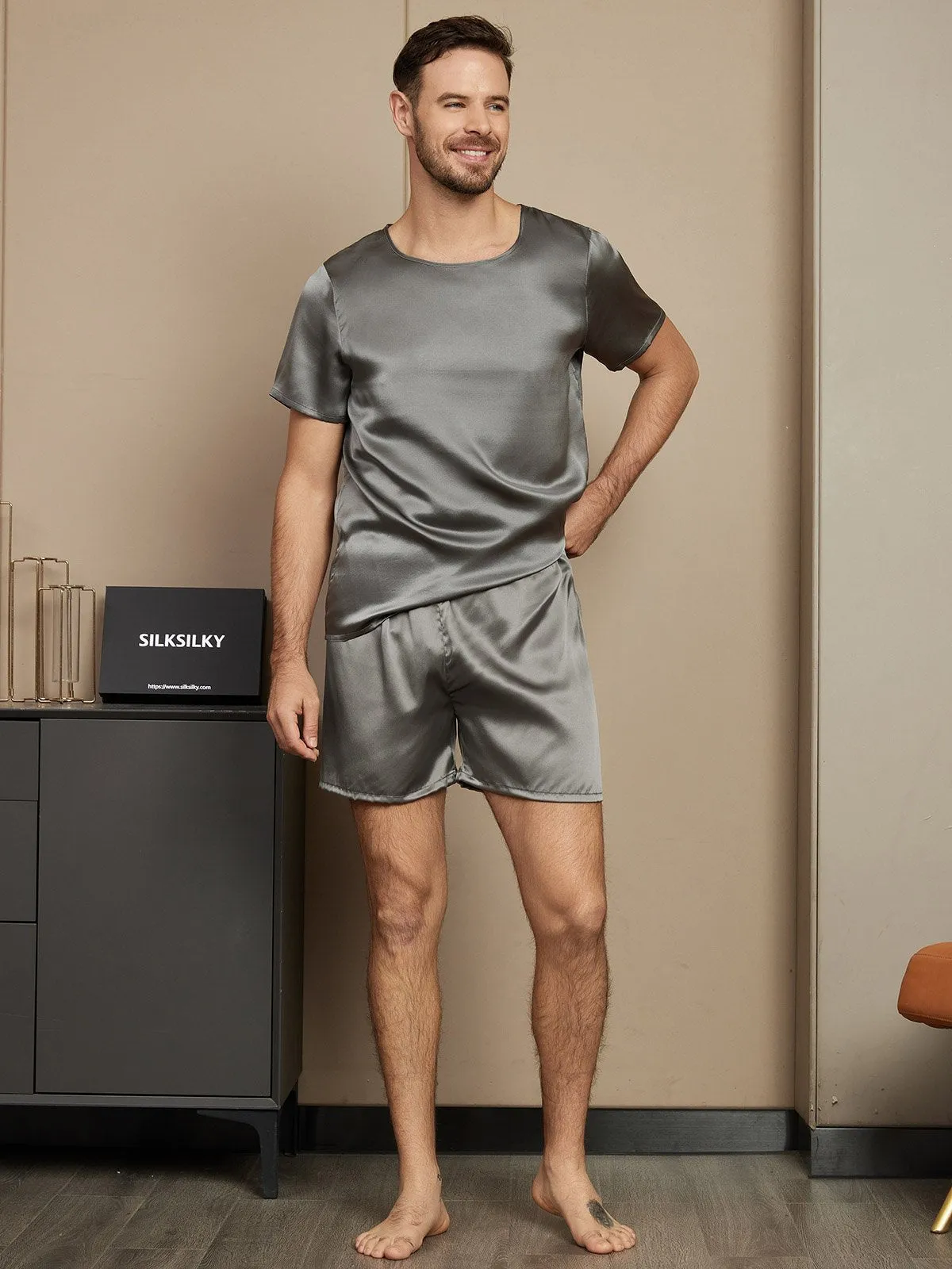 Set van casual herenpyjama's van puur zijde met korte mouwen