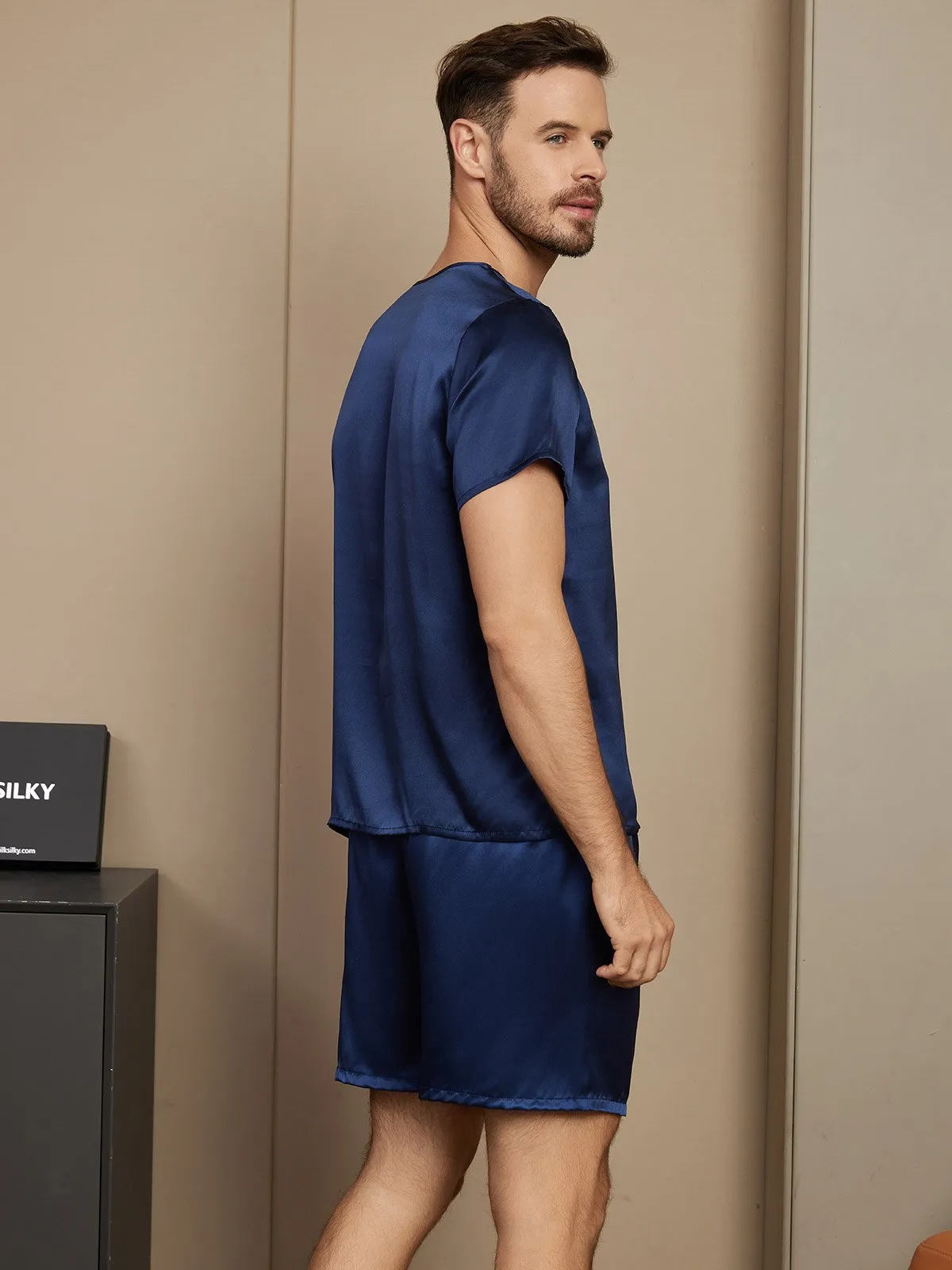 Set van casual herenpyjama's van puur zijde met korte mouwen