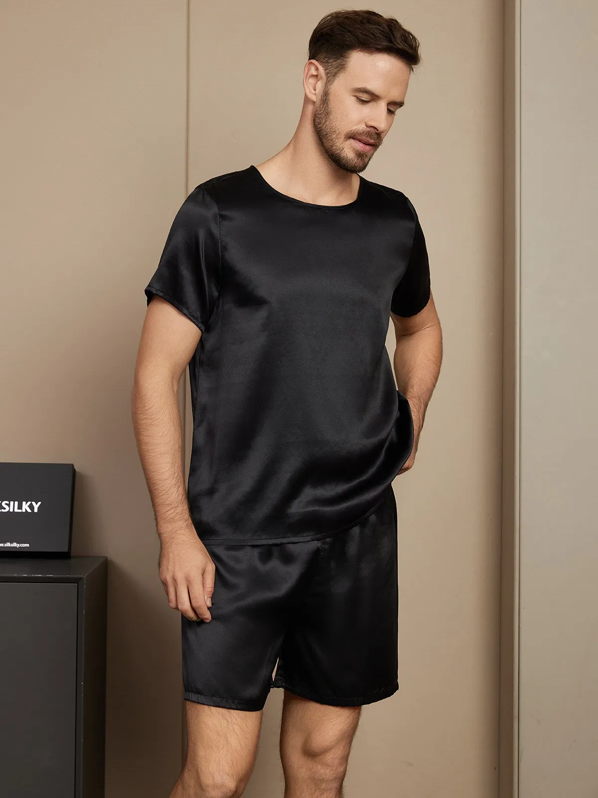 Set van casual herenpyjama's van puur zijde met korte mouwen
