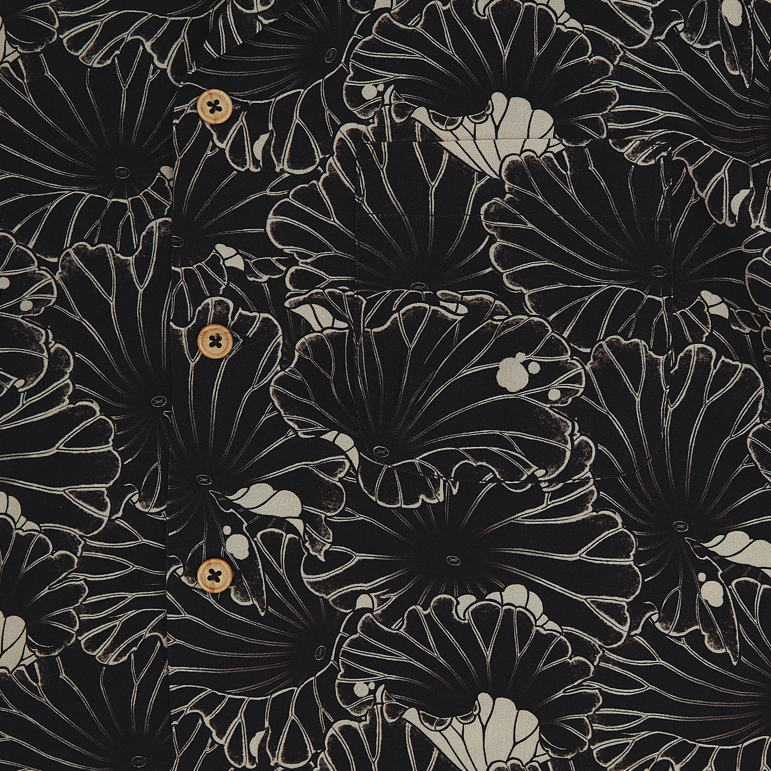 [UNISEX] GAKKIN X LOCO MOSQUITO JAPANESE LOTUS LONG SLEEVE SHIRT