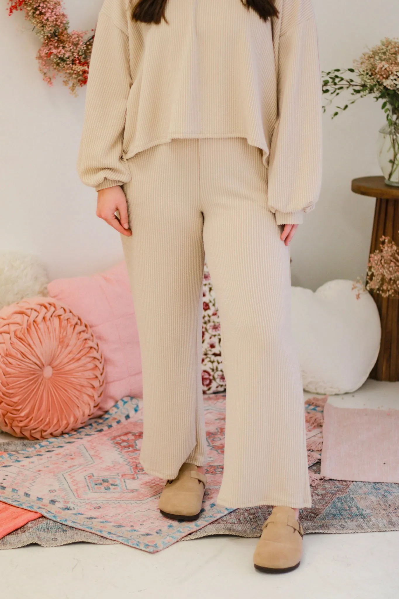 What a Wonderful Life Ribbed Set in Taupe