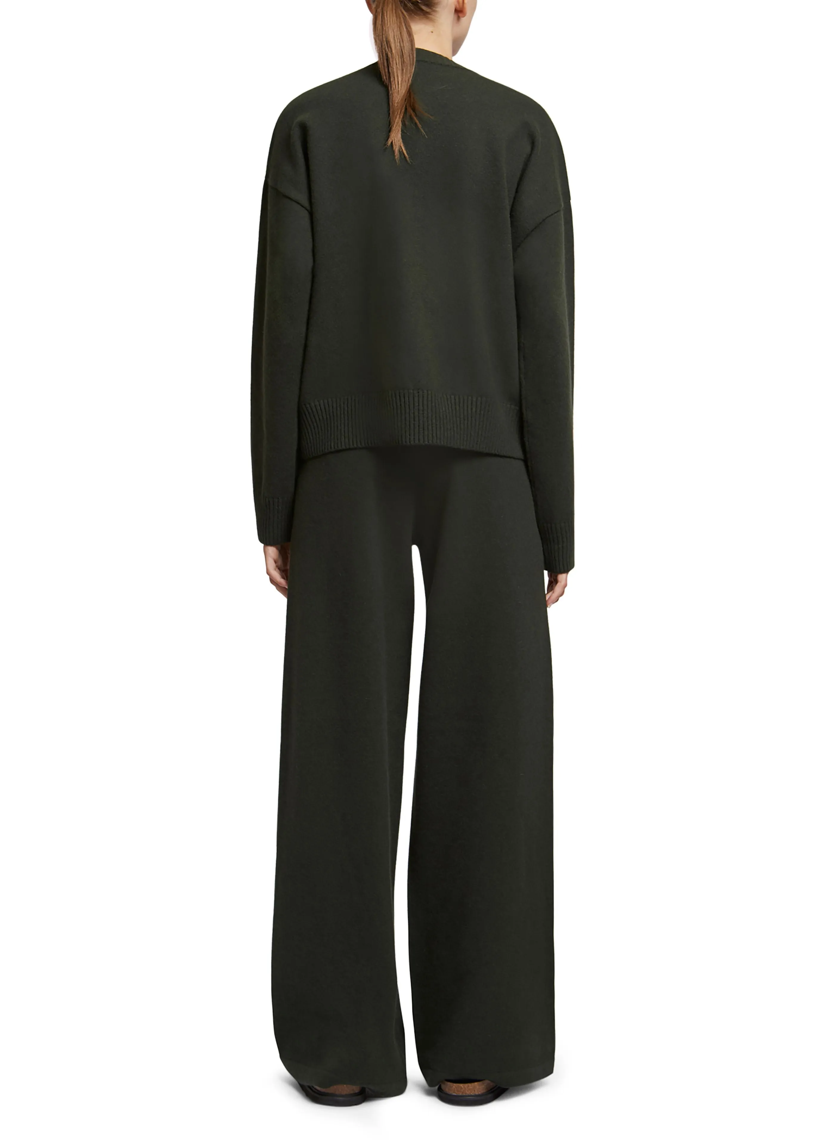 Wide-leg knit trousers