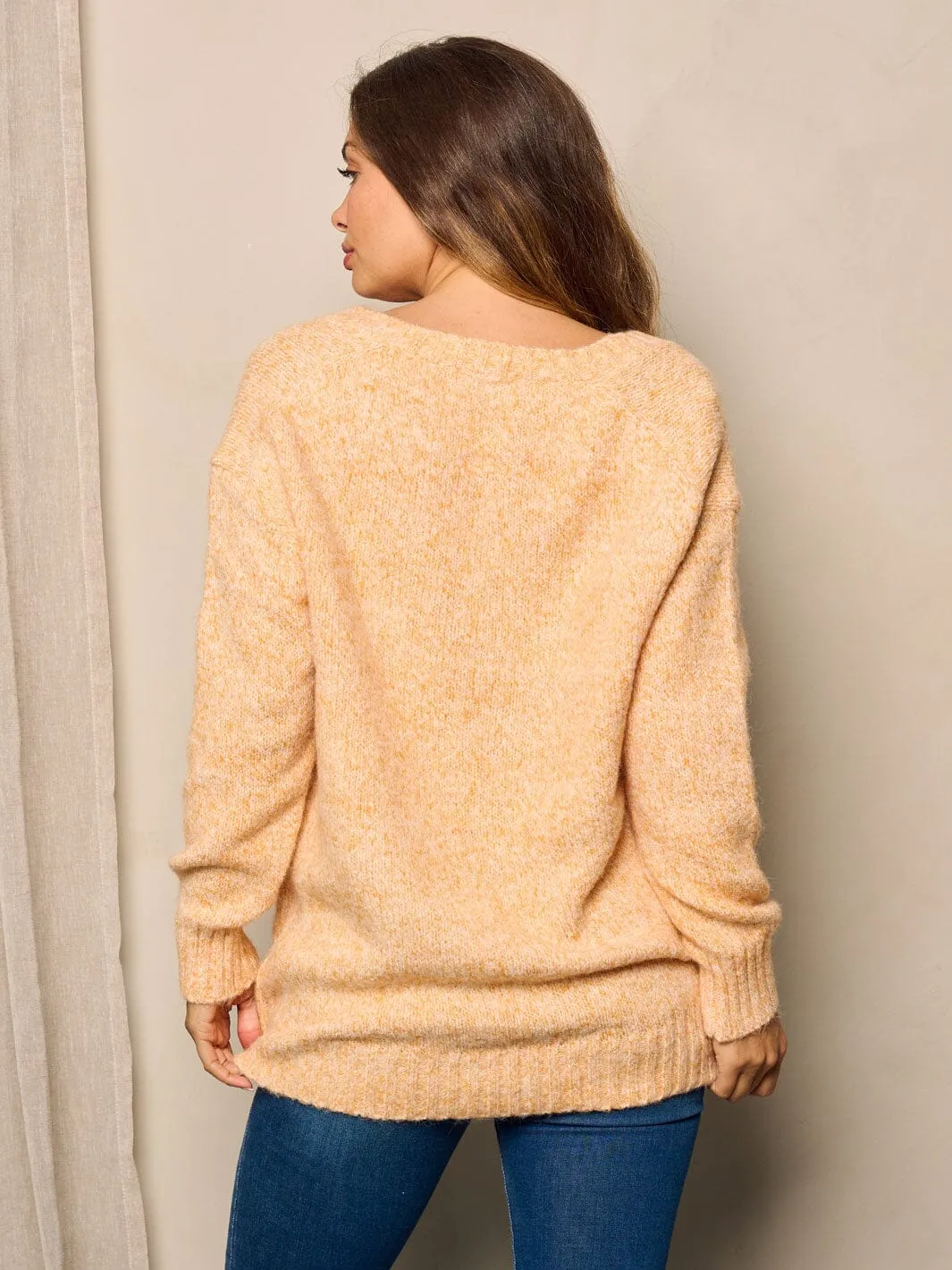 WOMEN'S LONG SLEEVE V-NECK WASHED PULLOVER SWEATER